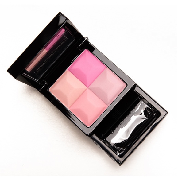 Givenchy Other - Givenchy Le Prisme Powder Blush Quad w. Brush in 24 It-Girl Purple Rare NEW